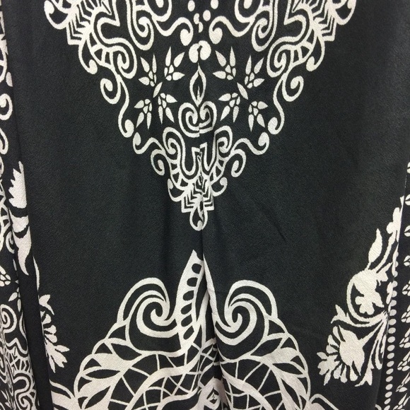 NWT Tolani Asymmetrical Handkerchief Dress Size XS - Picture 3 of 4